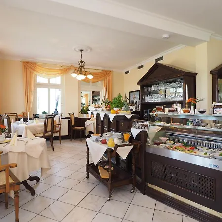 Desny 4* 塞巴特黑灵斯多夫